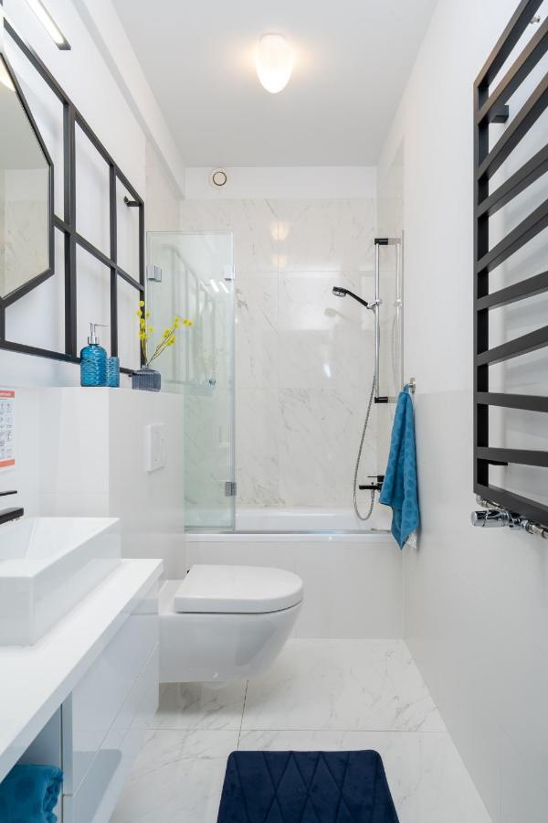 3 Minutes Apartments Old Town Cracovia Esterno foto