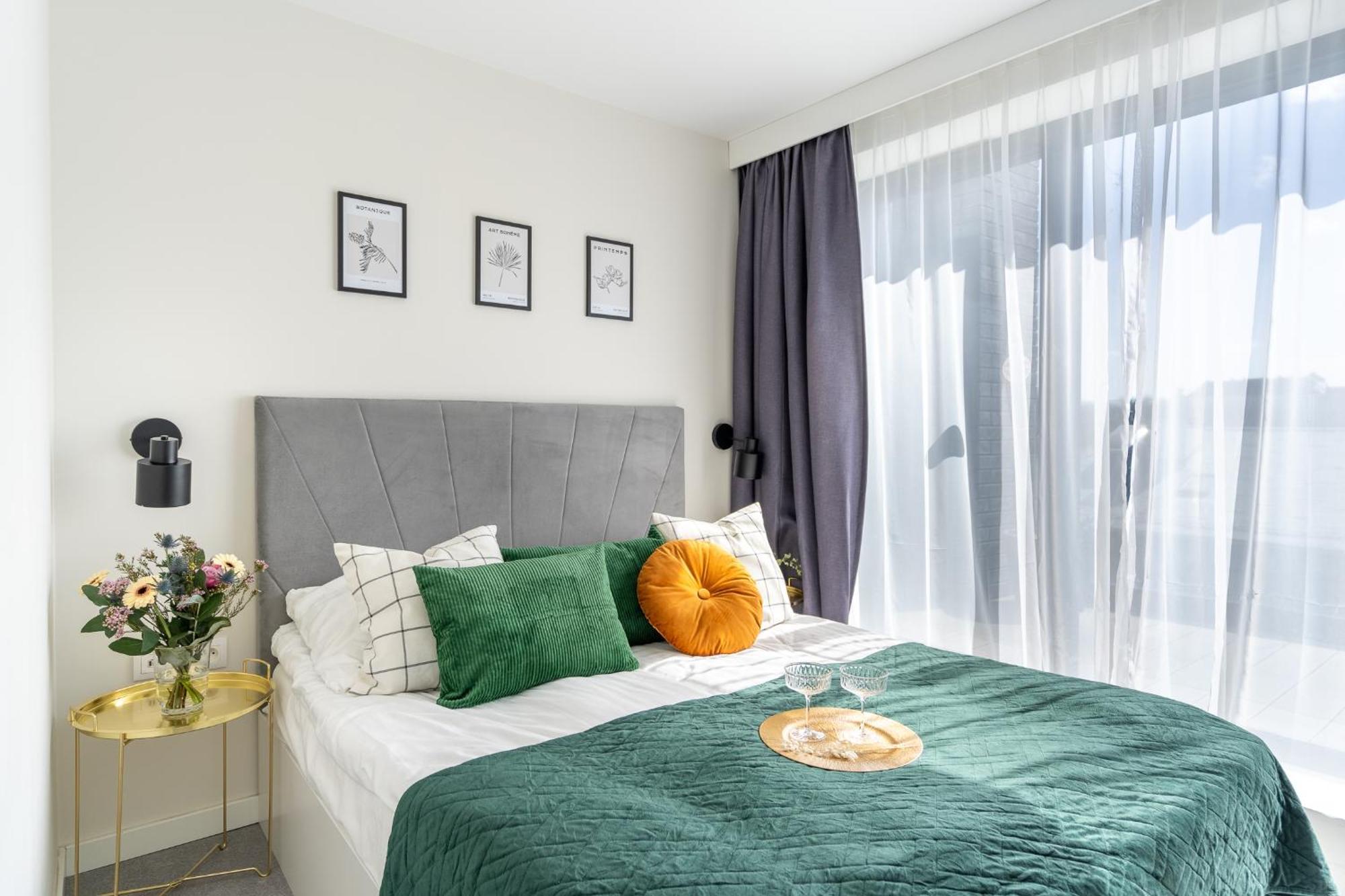 3 Minutes Apartments Old Town Cracovia Esterno foto